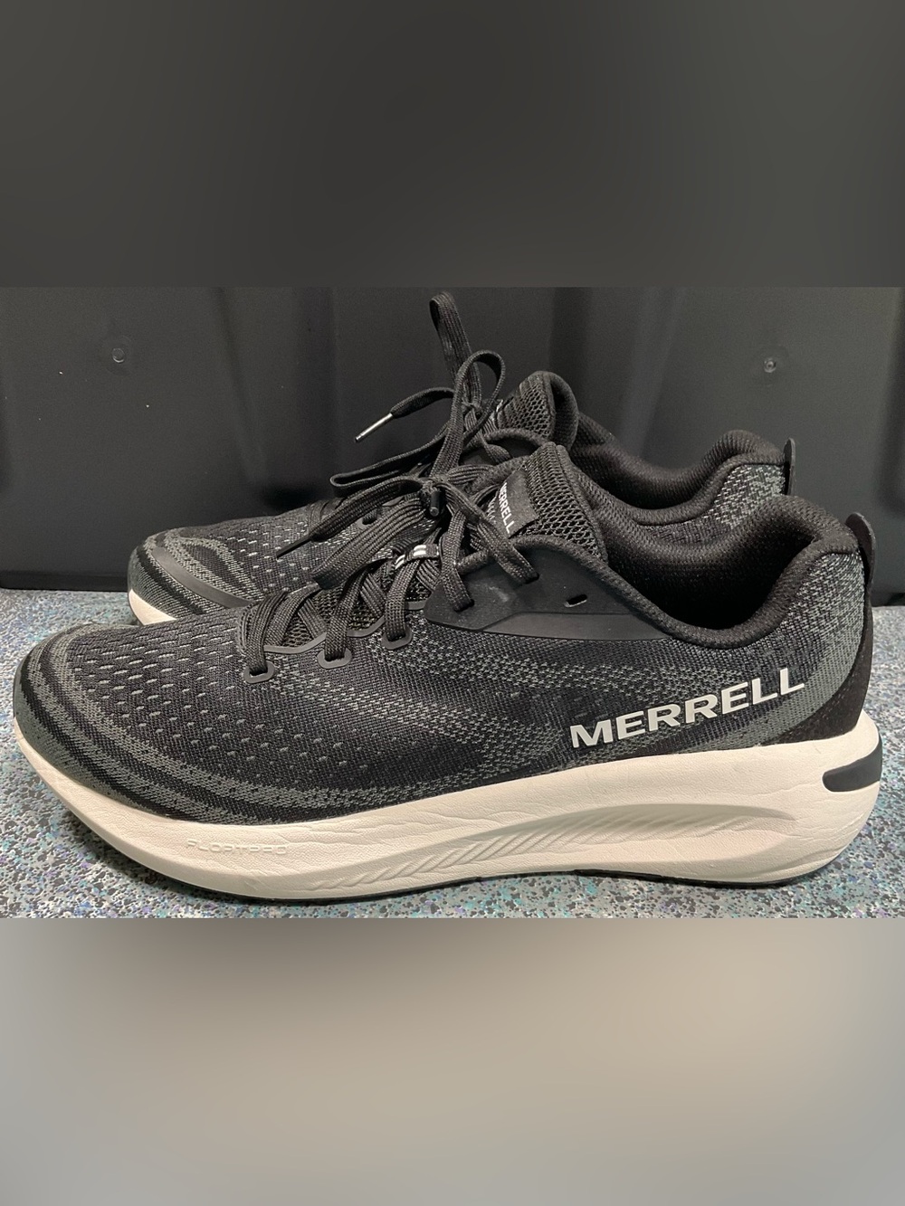 Merrell Men's Black and White Athletic Running Sneakers Size 11